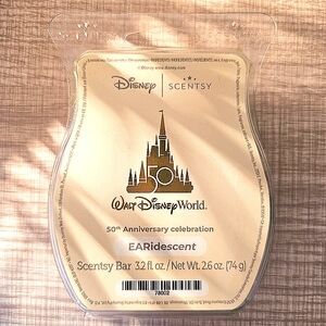 Scentsy EARidescent Limited Edition Walt Disney collection scent